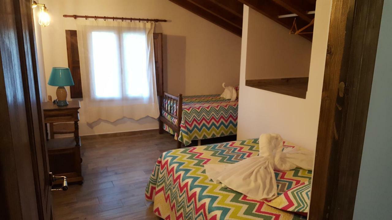 Casas Rurales Almoguer Frailes Exteriör bild