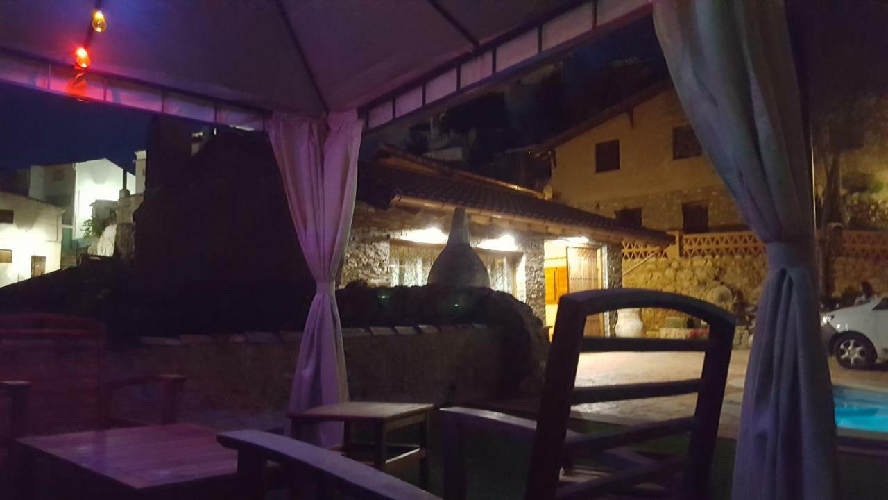 Casas Rurales Almoguer Frailes Exteriör bild